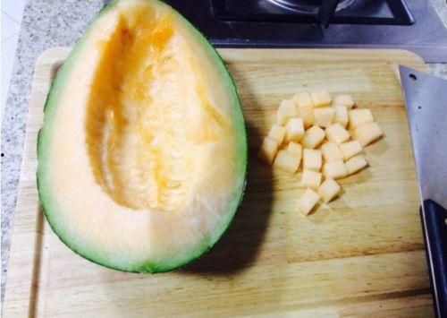 吃鱼吃哈密瓜,探寻美食中的哈密瓜与鱼的完美邂逅