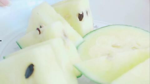 黄色赖皮瓜怎么吃,黄色赖皮瓜的多样食法探索