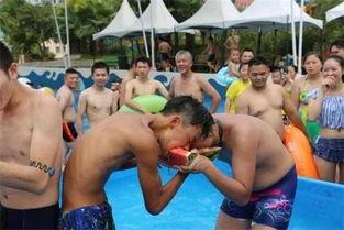 吃瓜深夜泳池,揭秘娱乐圈幕后故事  第1张