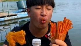 成杰吃瓜,揭秘娱乐圈幕后故事  第3张